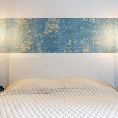 Feels Like Home, Center, Free Parking Appartement