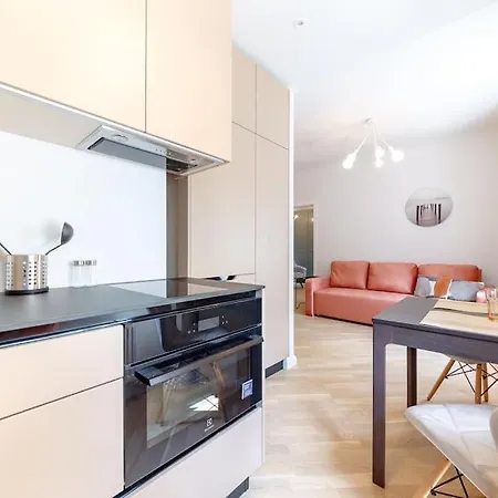 Feels Like Home, Center, Free Parking Apartment Riga